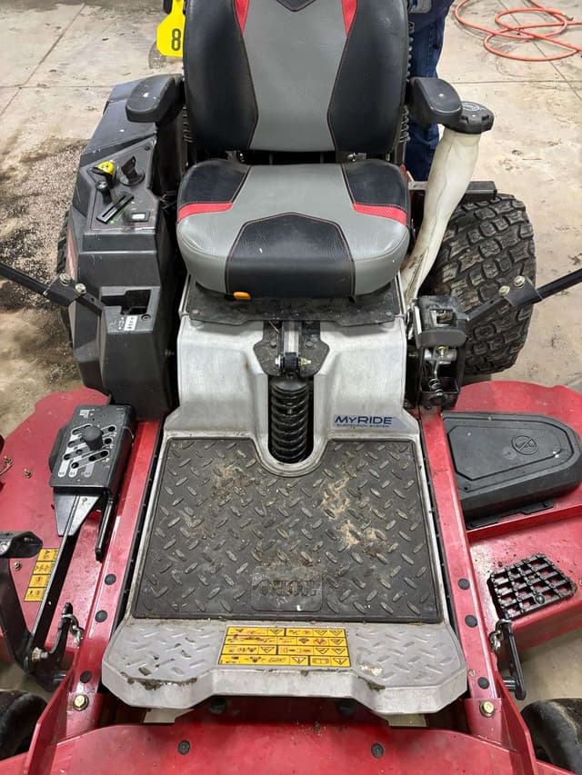 Image of Toro Titan equipment image 3