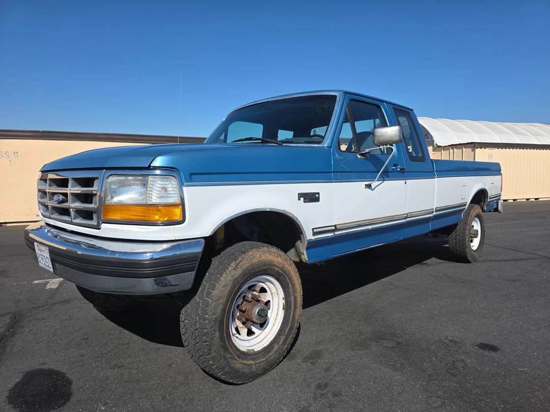 Image of Ford F-250 Primary image