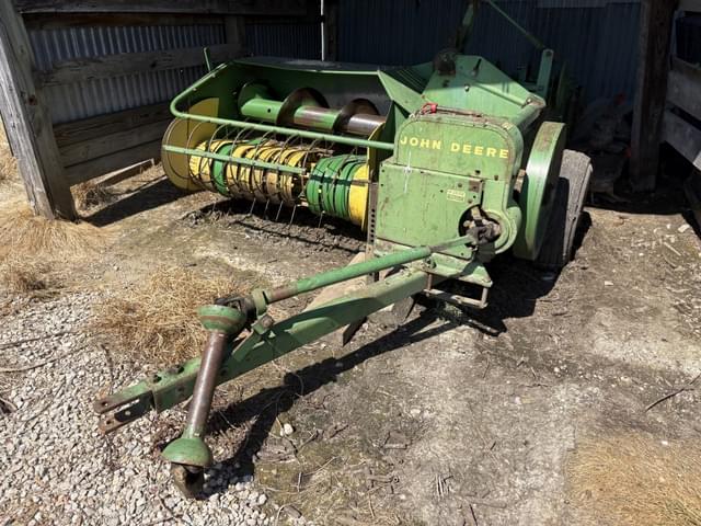 Image of John Deere 24T equipment image 1