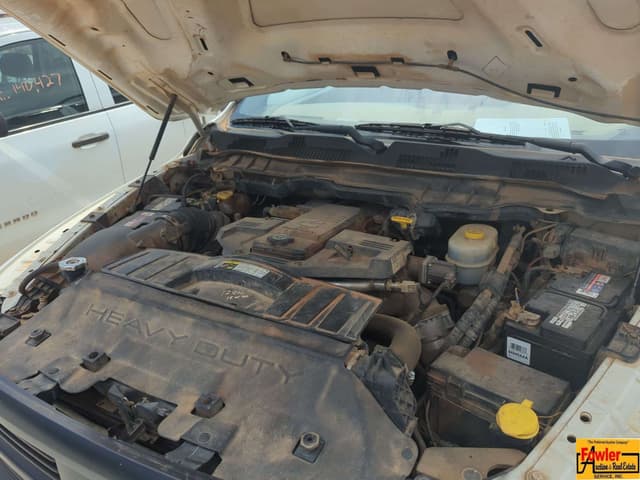 Image of Dodge Ram 3500 equipment image 2