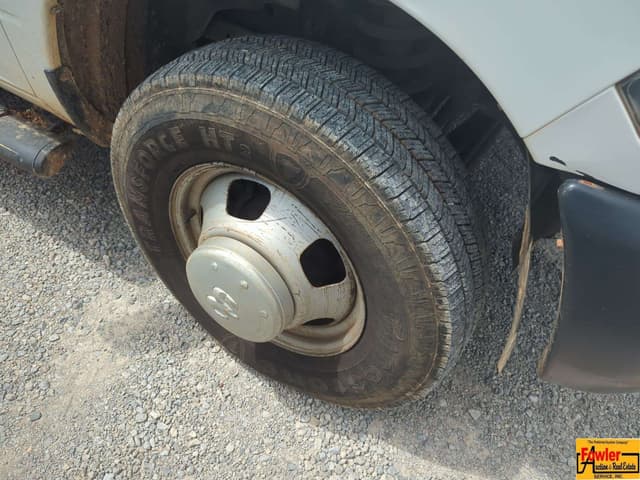 Image of Dodge Ram 3500 equipment image 4