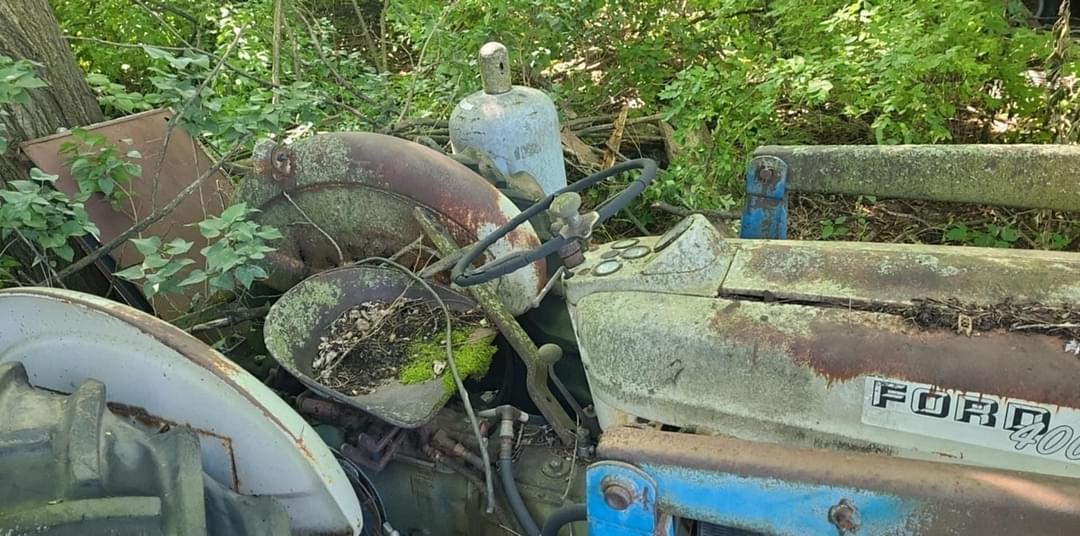 Image of Ford 4000 Image 1