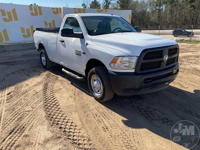 Image of Dodge Ram 2500 equipment image 2