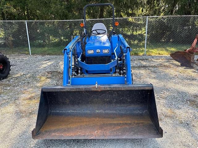 Image of New Holland TC30 equipment image 1