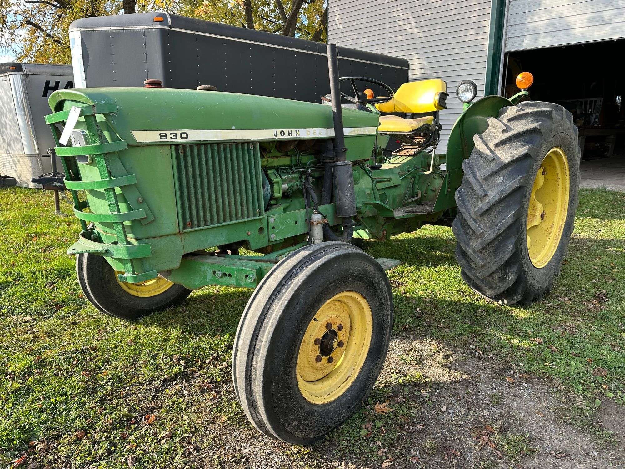 1974 John Deere 830 Equipment Image0