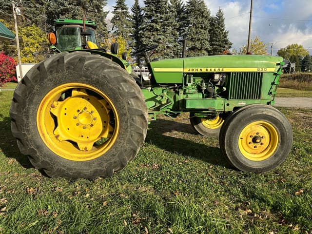 Image of John Deere 830 equipment image 2