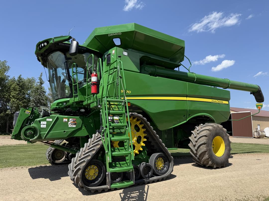 Image of John Deere S770 Primary image