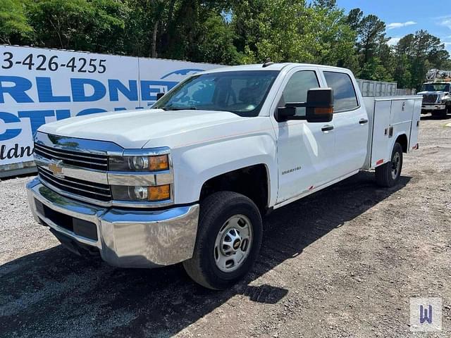 Image of Chevrolet 2500HD equipment image 1