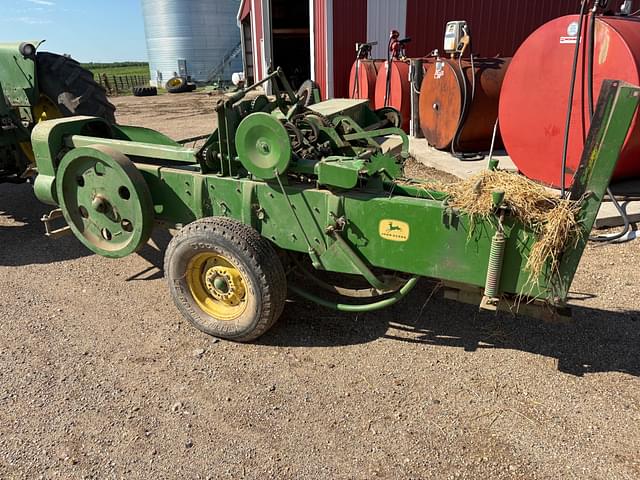 Image of John Deere 24T equipment image 1
