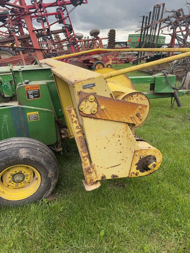 Image of John Deere 3950 equipment image 4