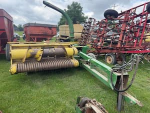 John Deere 3950 Image