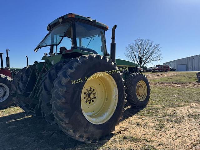 Image of John Deere 8300 equipment image 3