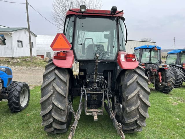 Image of Case IH Farmall 95 equipment image 3