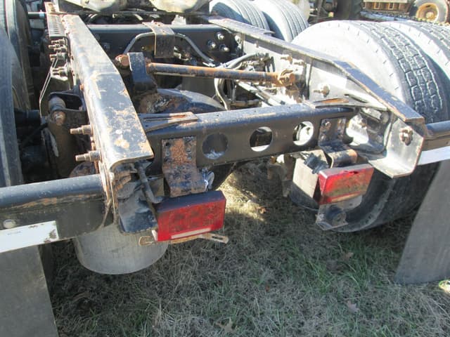 Image of International ProStar equipment image 4