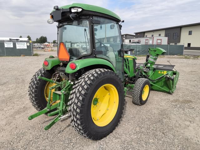 Image of John Deere 4066R equipment image 4