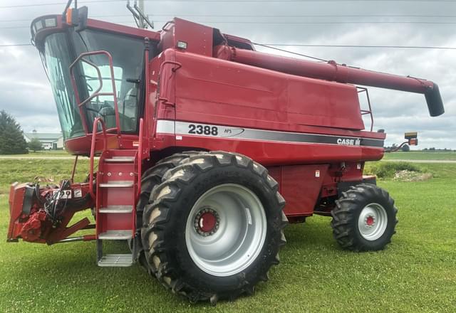 Image of Case IH 2388 equipment image 1