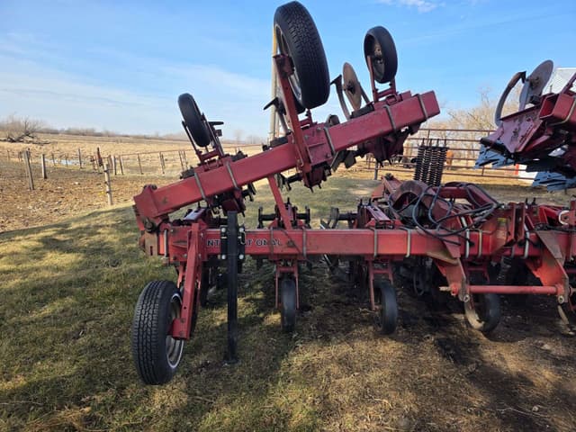 Image of Case IH 184 equipment image 2