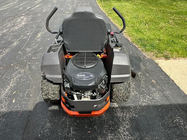 Image of Husqvarna Z254 equipment image 3