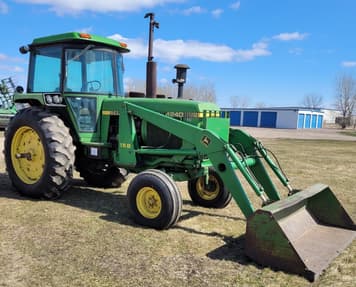 Main image John Deere 4240