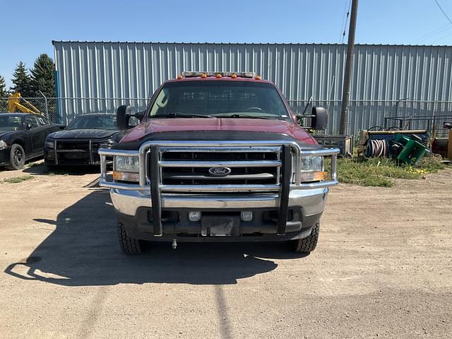 Image of Ford F-350 equipment image 1