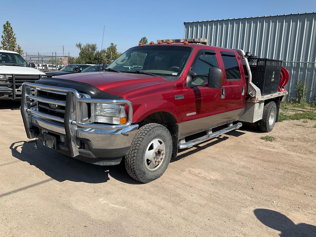 Image of Ford F-350 Primary image