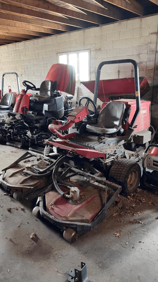 Image of Toro Groundsmaster 3500D equipment image 3