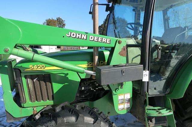 Image of John Deere 5420 equipment image 3