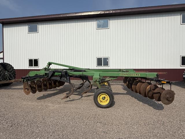 Image of John Deere 510 equipment image 2