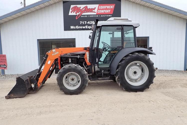 Sold Agco Gt55 Tractors 40 To 99 Hp Tractor Zoom