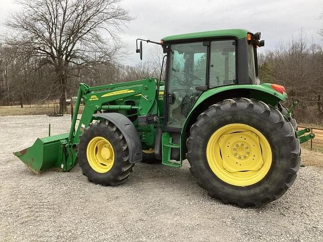 Image of John Deere 6430 equipment image 2