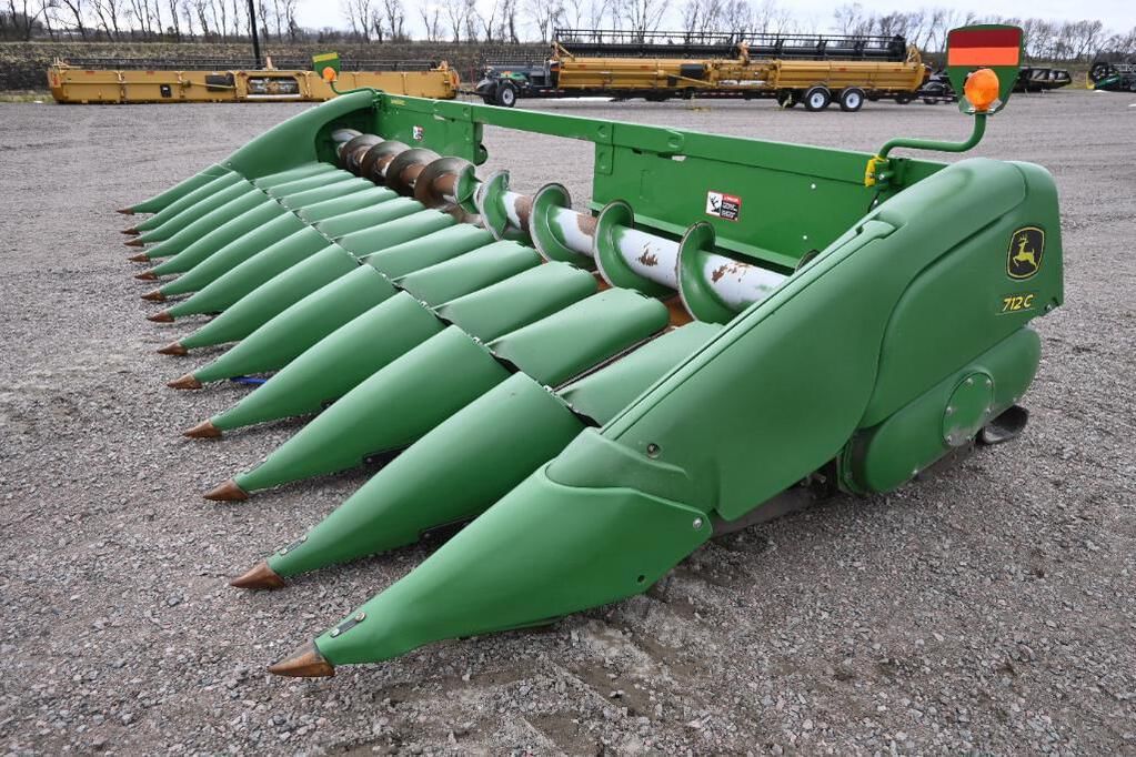 Main image John Deere 712C