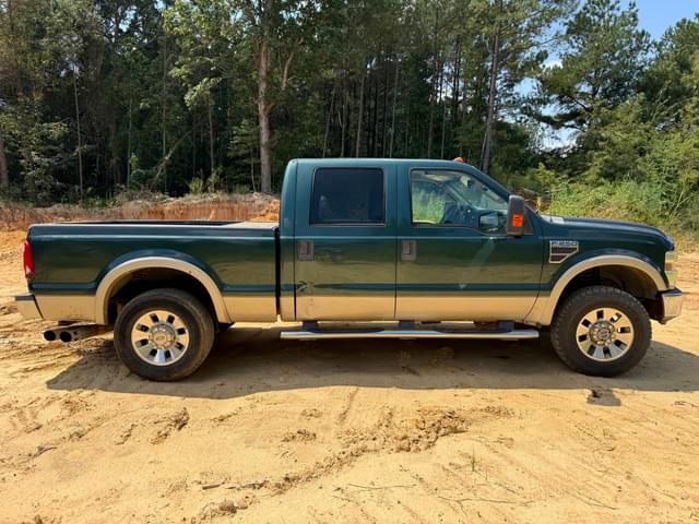 Image of Ford F-250 equipment image 3