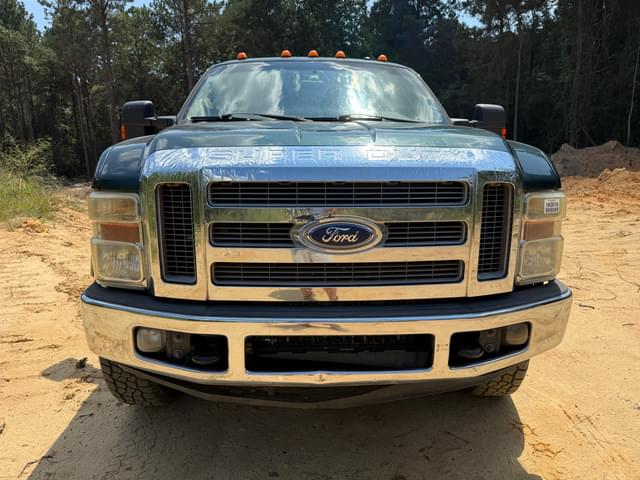 Image of Ford F-250 equipment image 1