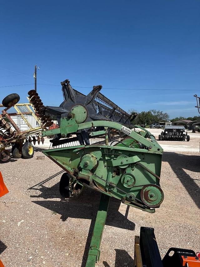 Image of John Deere Turbo 7720 equipment image 3