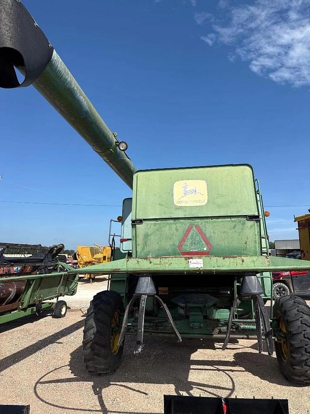 Image of John Deere Turbo 7720 equipment image 2