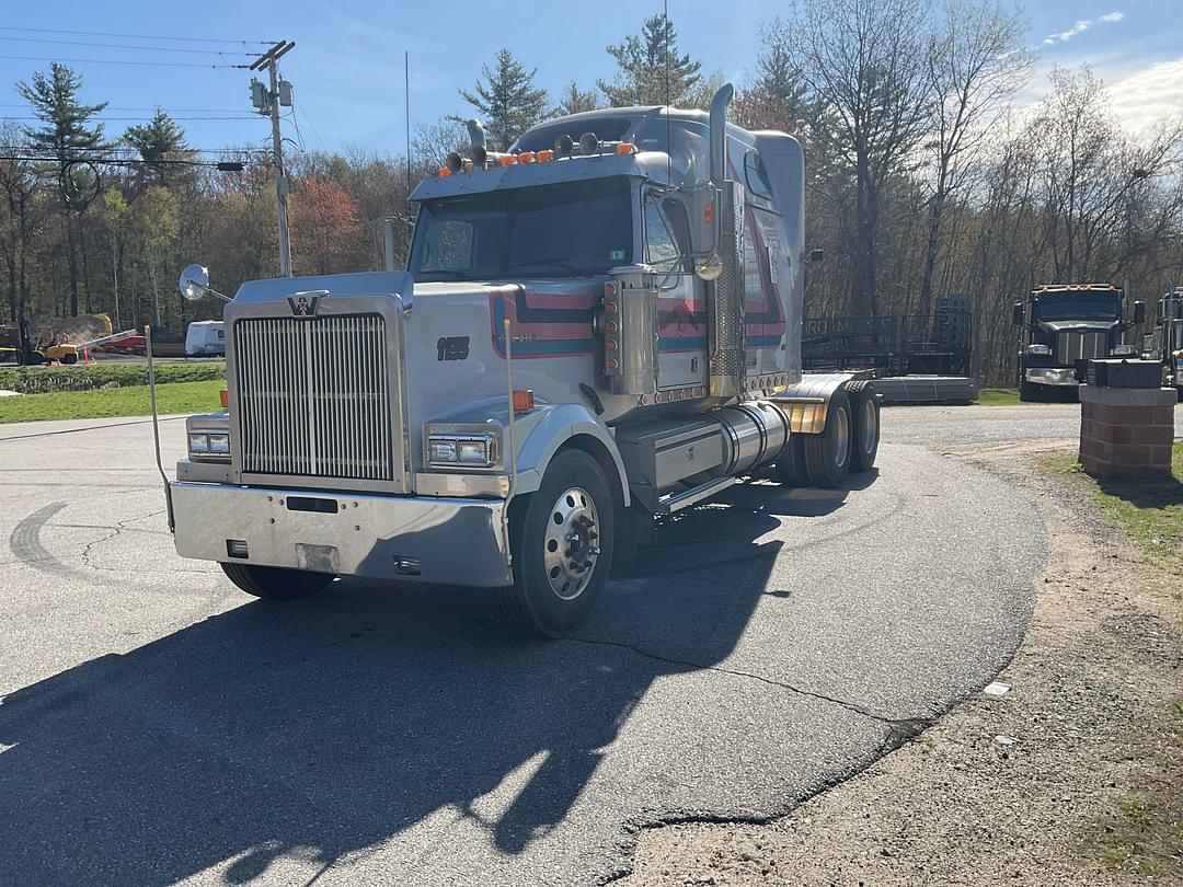 Image of Western Star 4900 Primary image