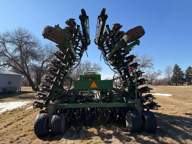 Image of John Deere 787 equipment image 3