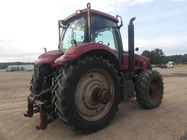 Image of Case IH Magnum 275 equipment image 2