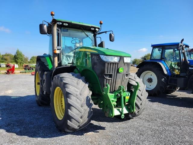 Image of John Deere 7230R equipment image 1