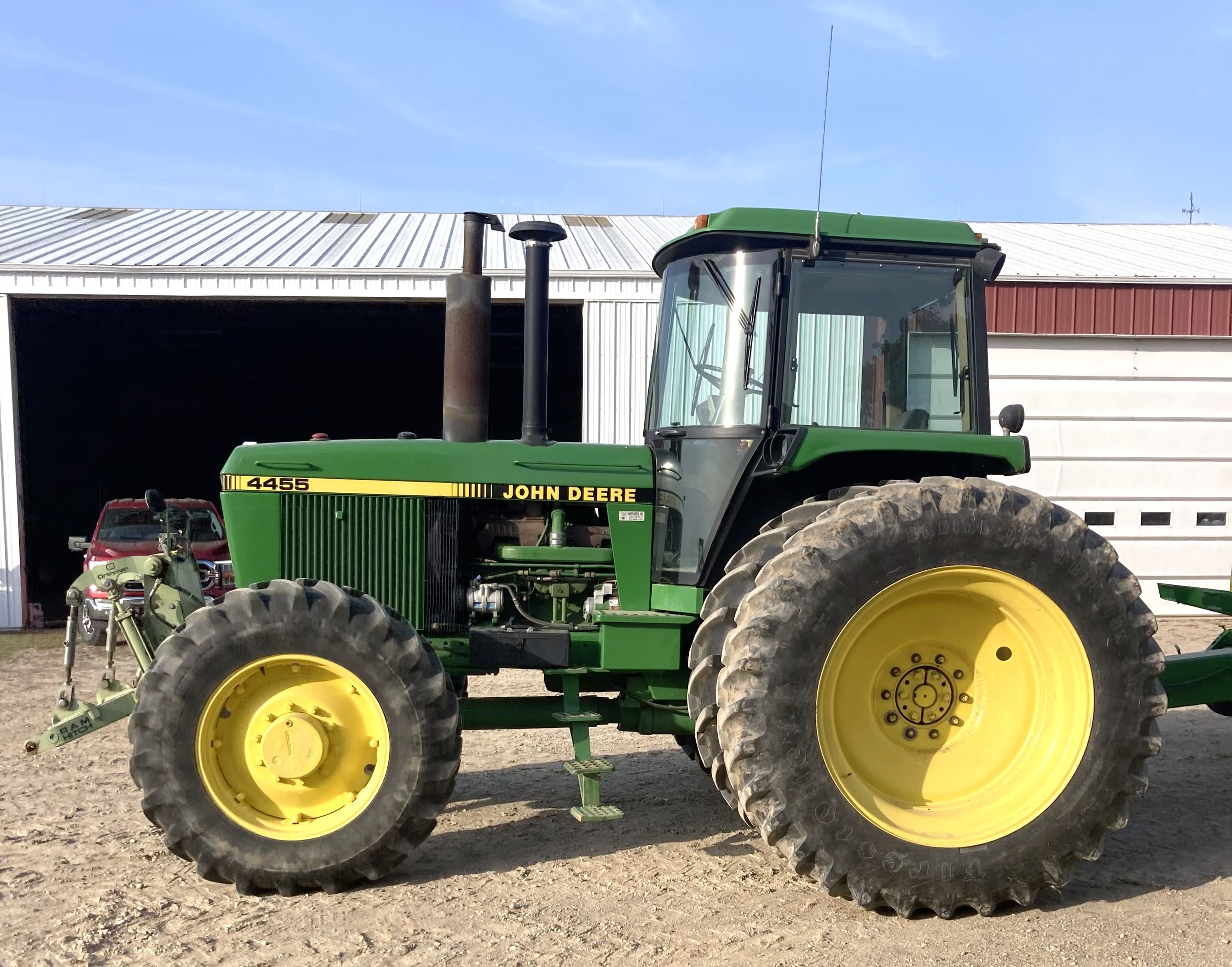 1991 John Deere 4455 Equipment Image0