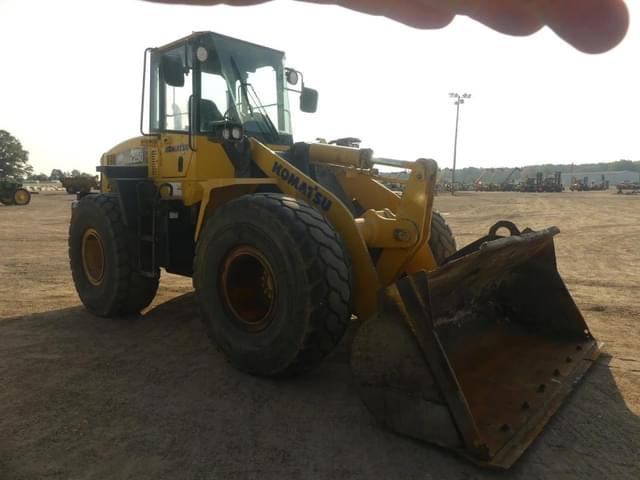 Image of Komatsu WA250-5 equipment image 1