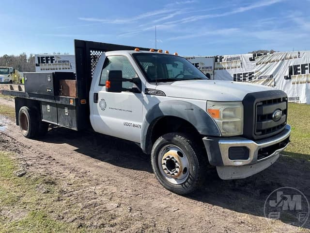 Image of Ford F-450 equipment image 2
