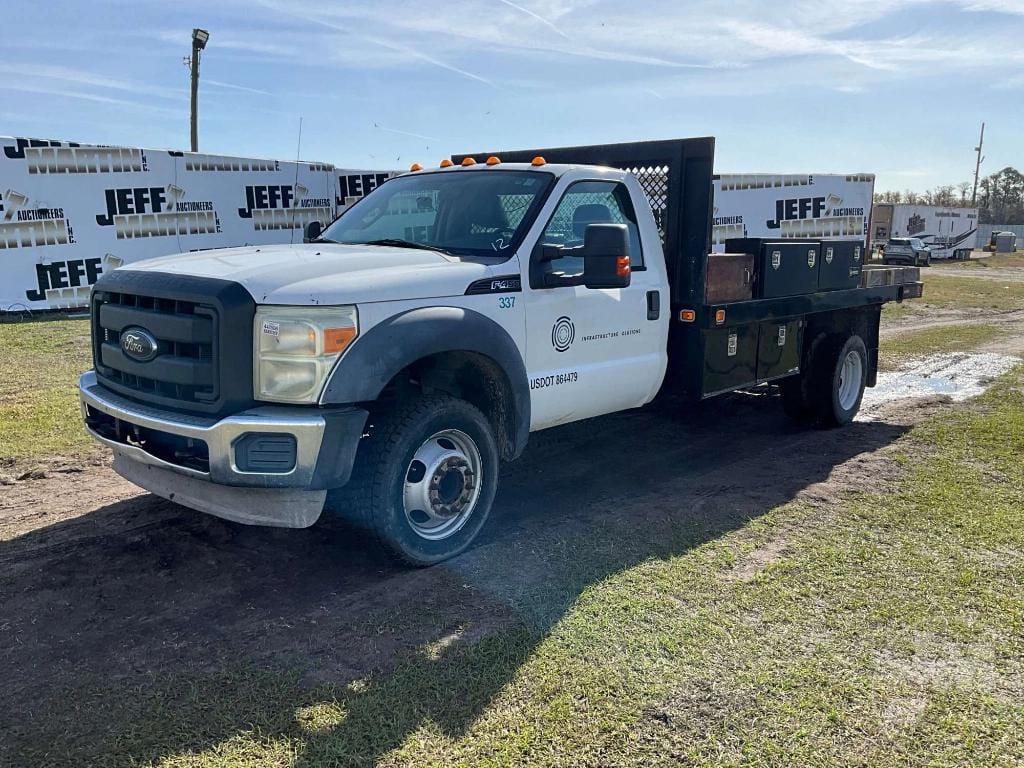 2012 Ford F-450 Equipment Image0