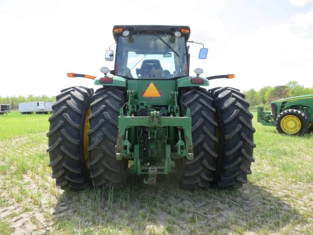 Image of John Deere 8430 equipment image 2