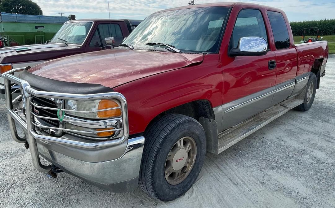 Image of GMC 1500 Primary image
