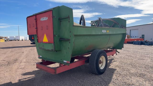 Image of Farm Aid 550 equipment image 4