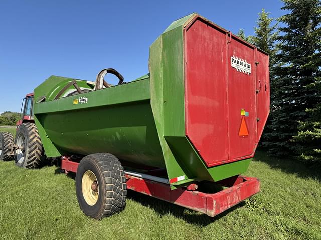Image of Farm Aid 680 equipment image 1
