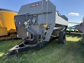 Main image Farm Aid 680