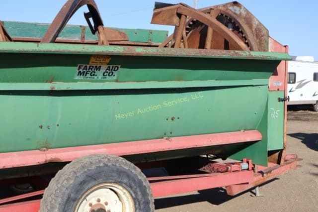 Image of Farm Aid 340 equipment image 3