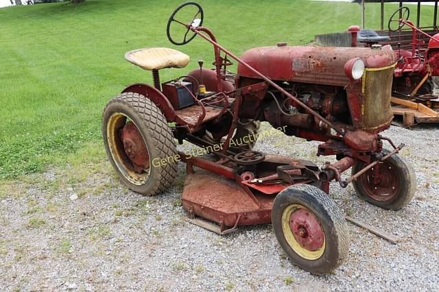 Image of Farmall Cub equipment image 2